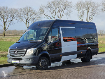 Minibus Mercedes
