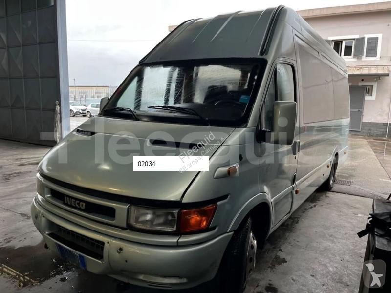 Iveco  bus