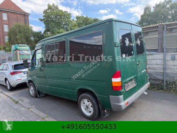 Mercedes minibus