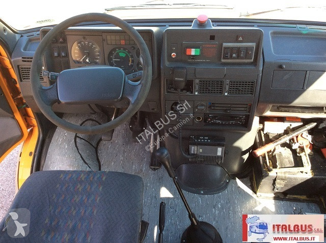 Furgoneta Iveco a 45 10-28