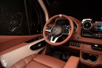 Minibuss Mercedes ny