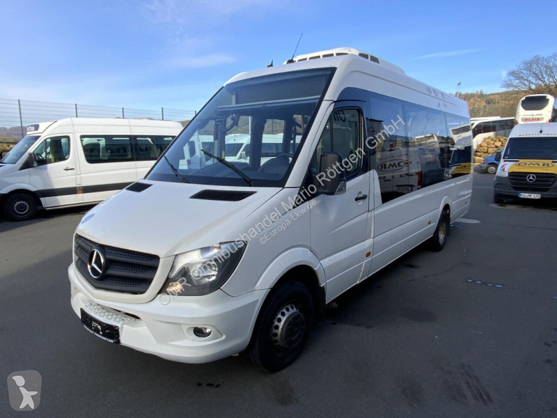 Buss Mercedes 65