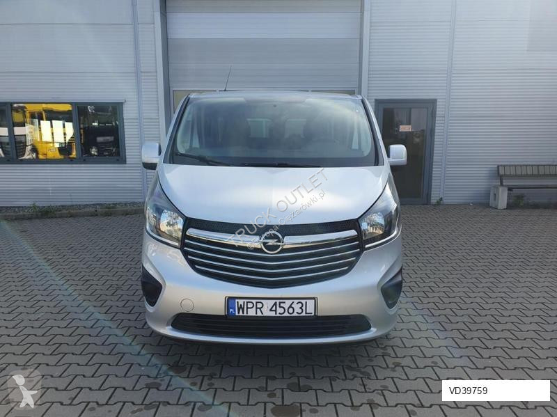 Véhicule utilitaire Opel VIVARO
