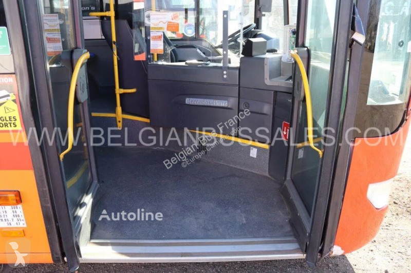 باص Mercedes O 530