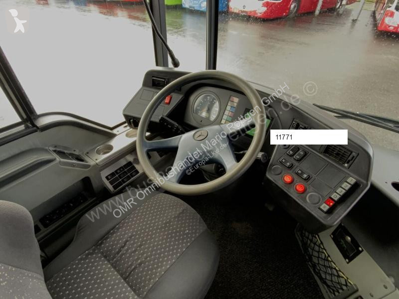 باص Mercedes O 530