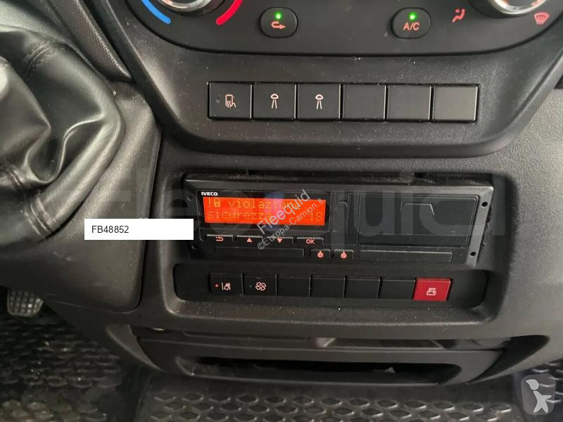 Междуградски автобус Iveco Daily