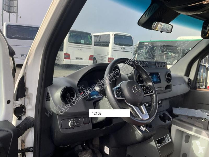 باص Mercedes 45