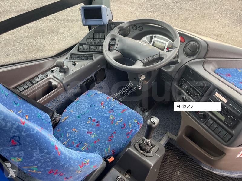 باص Irisbus