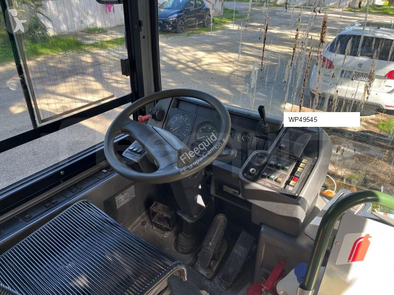 باص Iveco Cacciamali