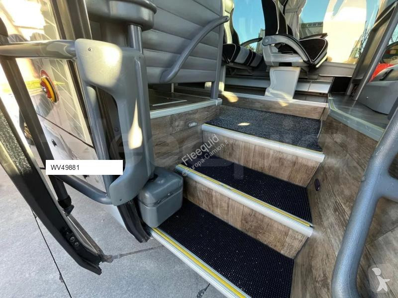 باص Iveco