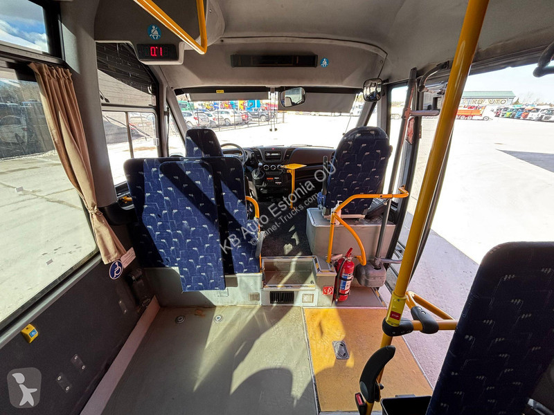Furgoneta Iveco Rosero 23 SEATS / AC /...