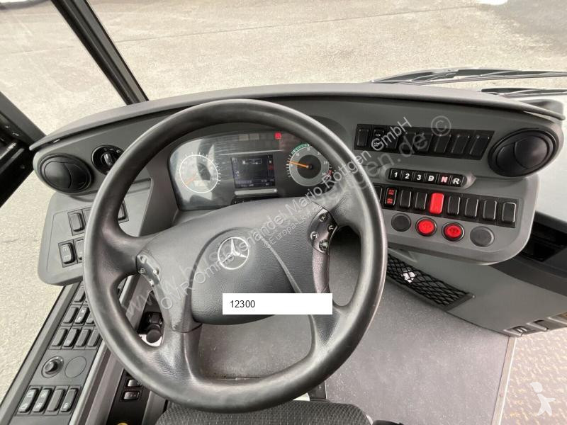 باص Mercedes O 530