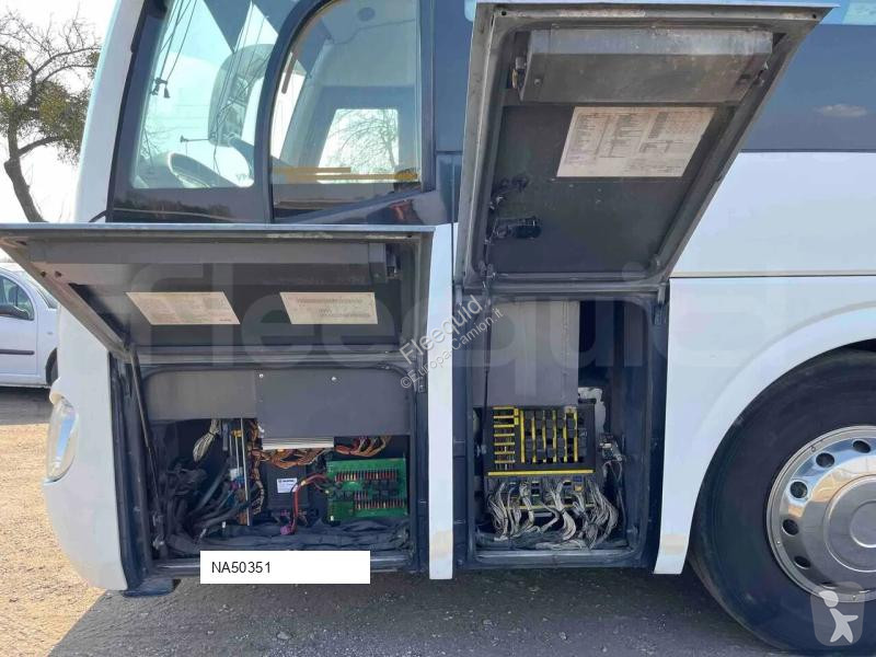 باص Irizar i4