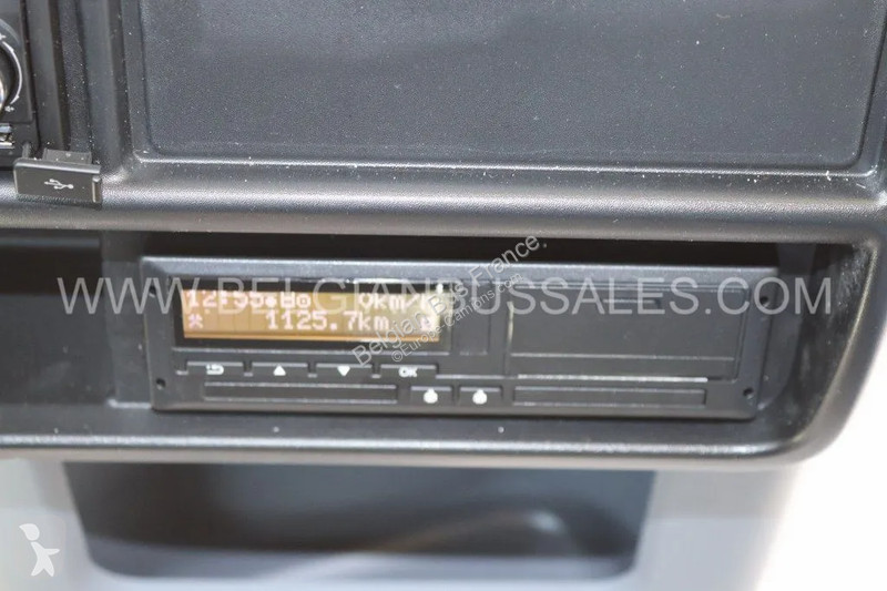 باص Iveco 13m Pop / Double middle door / Lift /...