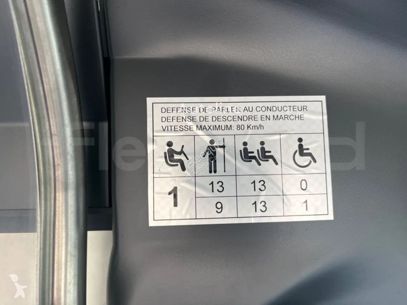 باص Mercedes