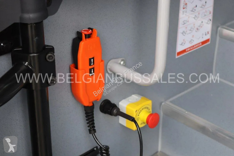 باص Iveco 12m Pop / Double middle door / Lift /...