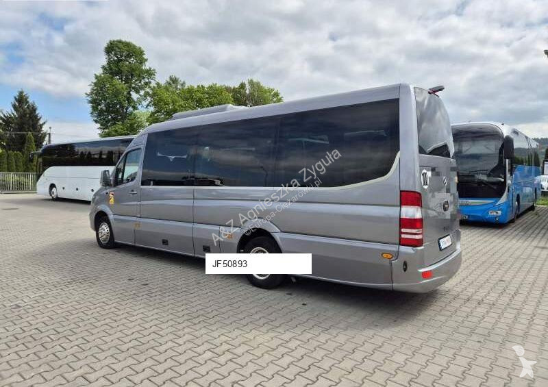 باص Mercedes SPRINTER 519