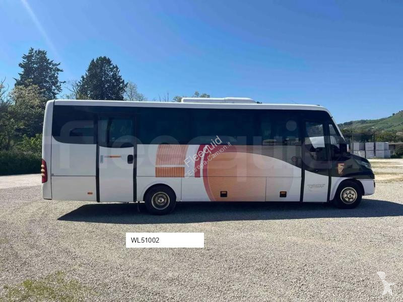 باص Iveco Indcar Mobi