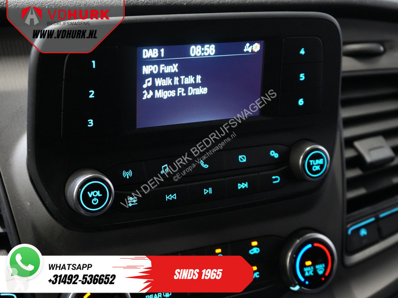 عربة نفعية Ford Tourneo 2.0 TDCI €28.352,-...
