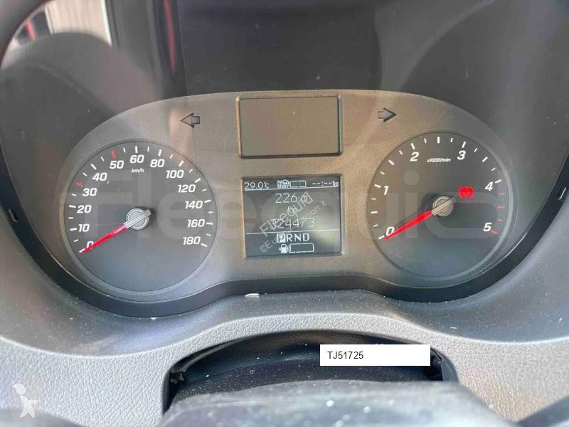 باص Mercedes