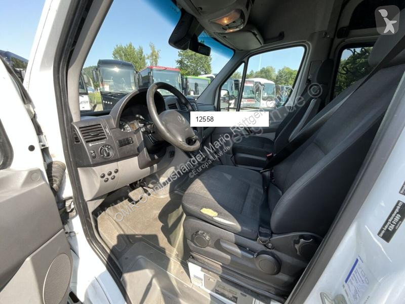 باص Mercedes 519