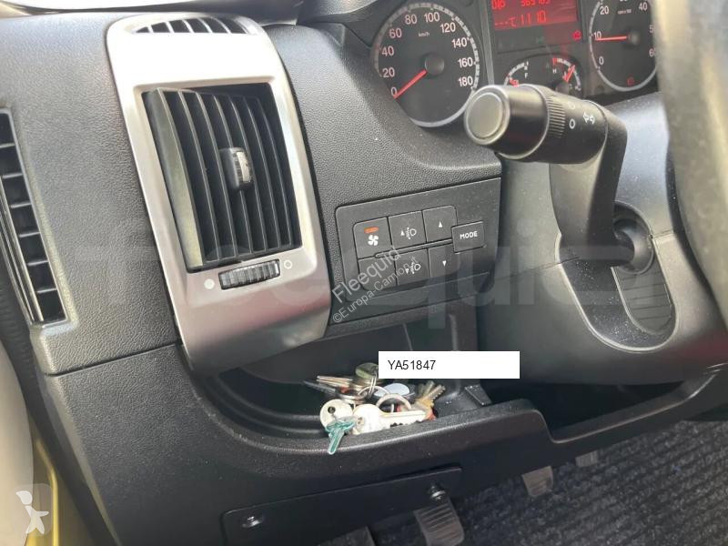 باص Fiat