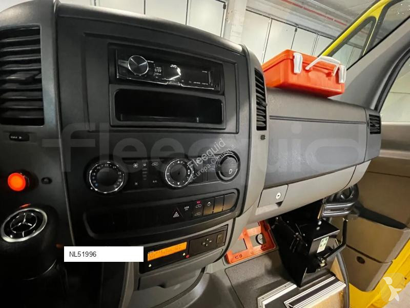 Véhicule utilitaire Mercedes