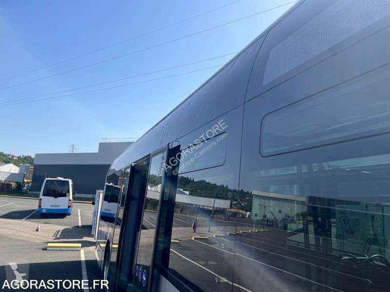 Autobussen  BLUEBUS12