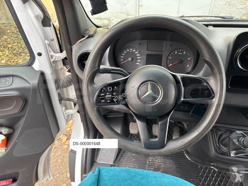Autóbusz Mercedes