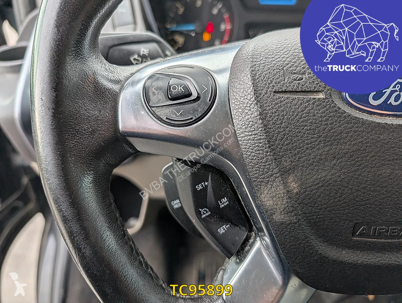 Véhicule utilitaire Ford 130cv 6 places