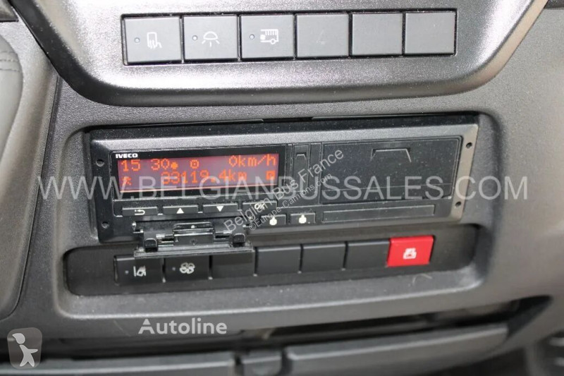 Furgoneta Iveco / 7.5m / CNG / AIRCO / AUT