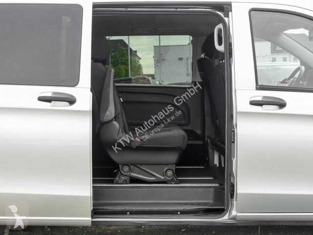 Véhicule utilitaire Mercedes 116TourerPro...
