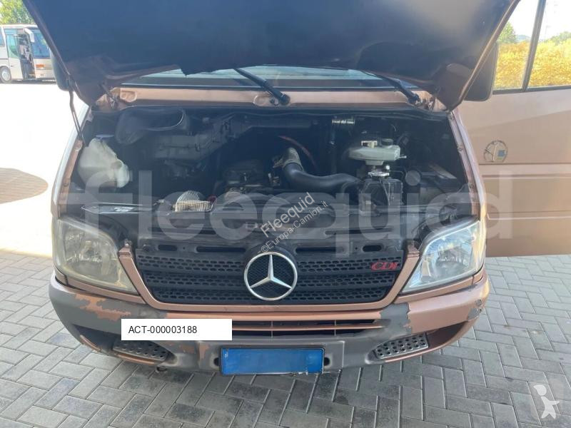 Autobus Mercedes