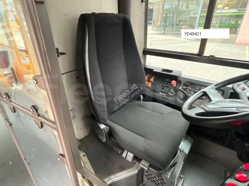 باص Irisbus