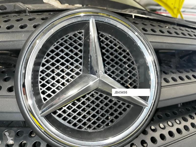 باص Mercedes