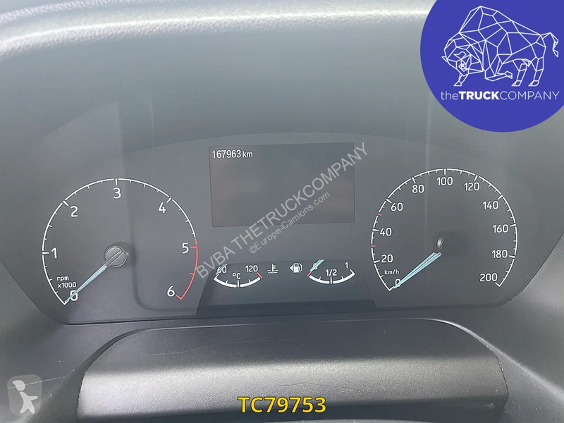 Véhicule utilitaire Ford L2H1 5 - Places