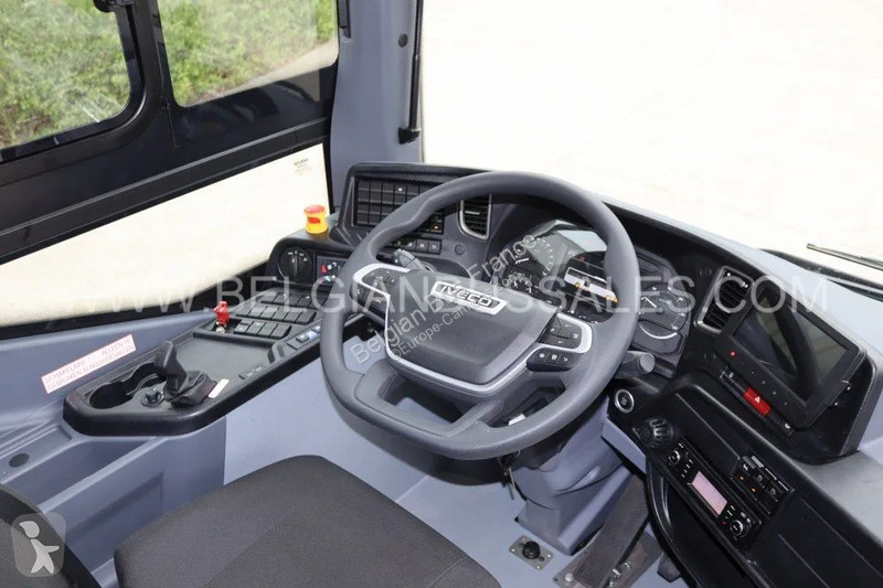 باص Iveco 13m Pop Light / Double middle door /...