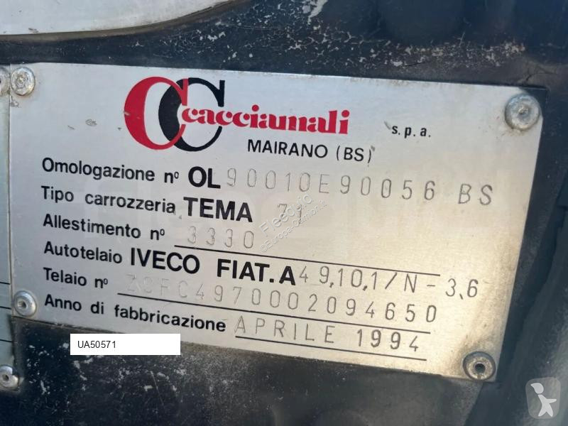 باص Iveco Cacciamali