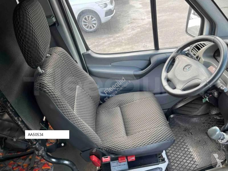 Véhicule utilitaire Mercedes