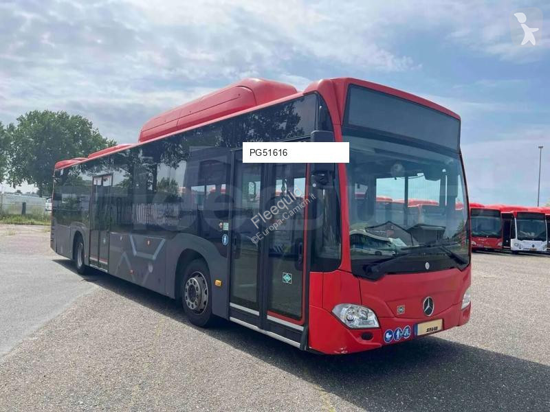 Autobussen Mercedes