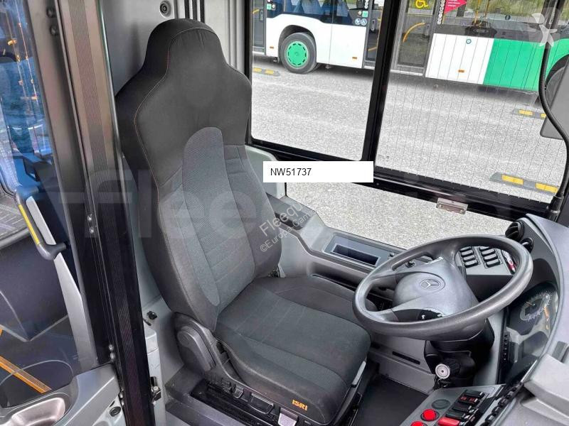 Autobussen Mercedes