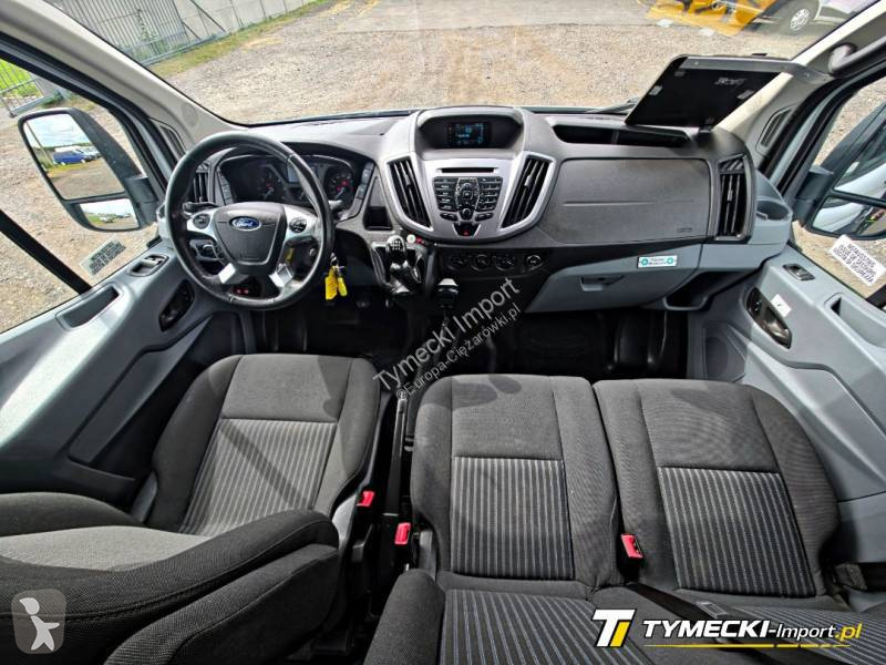 Комерційні автомобілі Ford