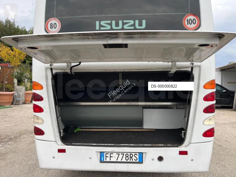 Ônibus transporte Isuzu Turquoise