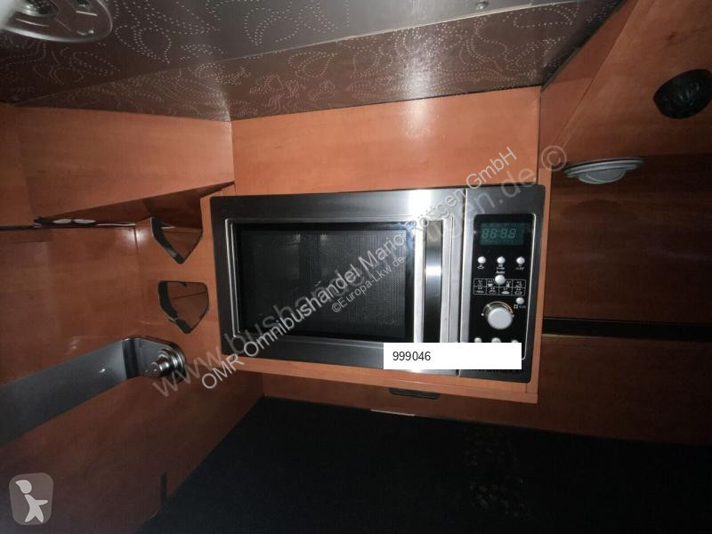 Van Hool Astromega TD 927 bus