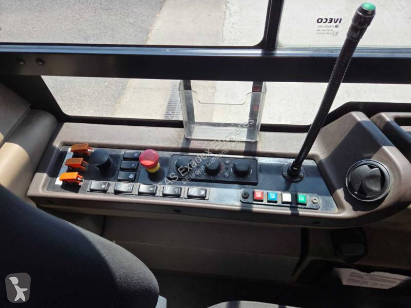 Iveco BUS URBANWAY 18M ARTICULE 4P GNC bus