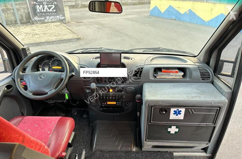 Mercedes 416 bus