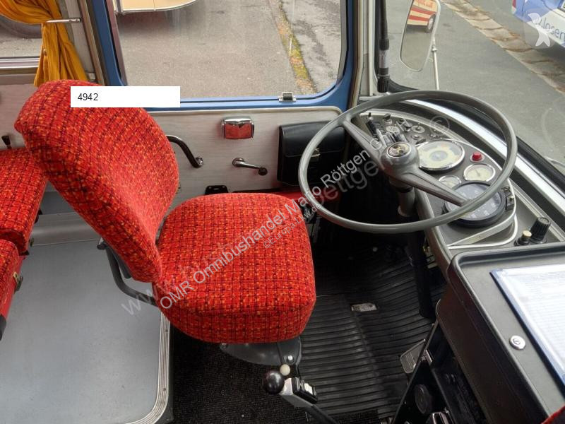 Autobussen Setra S 80