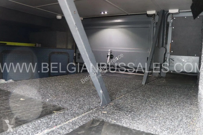 Autobussen Neoplan Skyliner L New Model / P06 /...