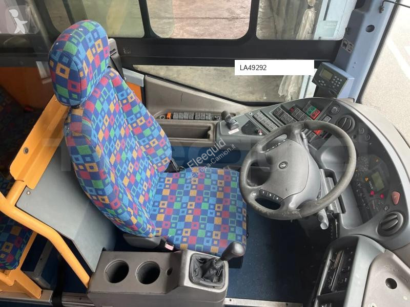 باص Iveco Recreo