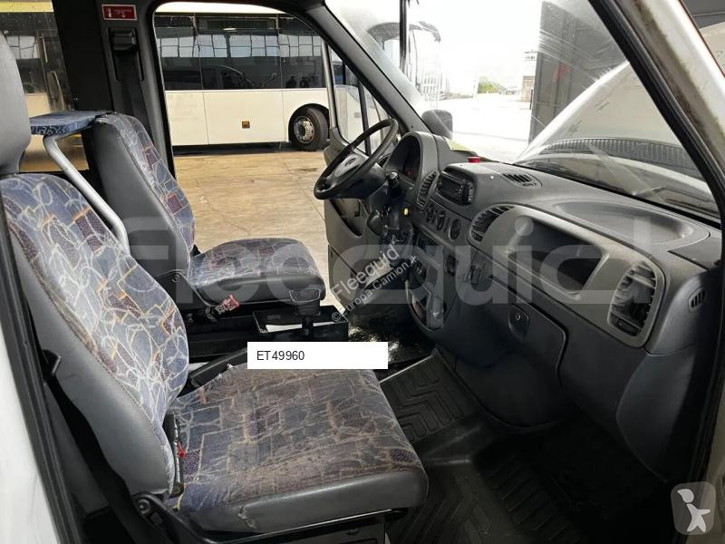 باص Mercedes
